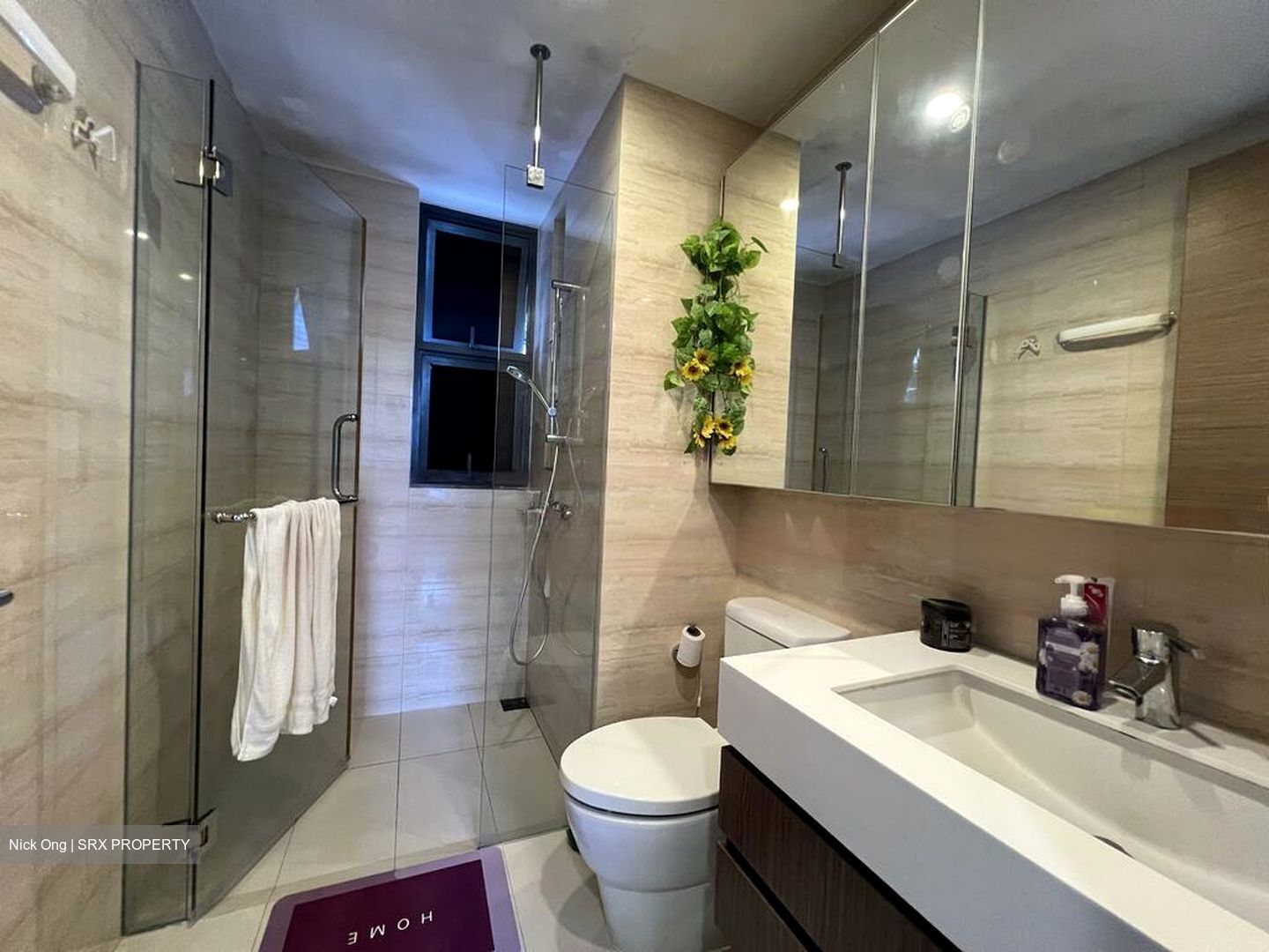 The Palette (D18), Condominium #467678251